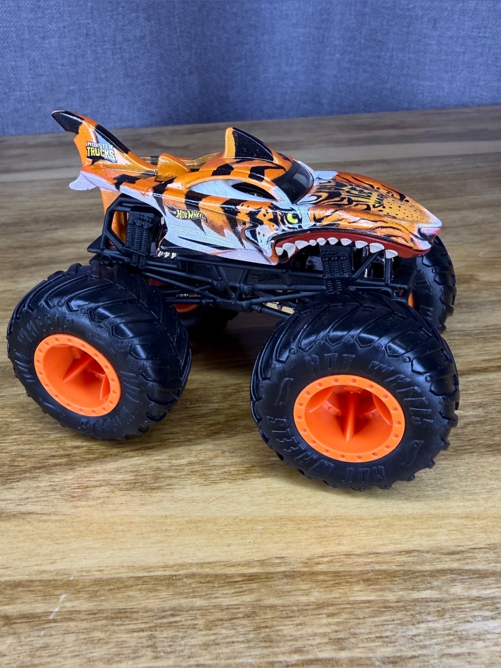 Hot Wheels Monster Truck Tiger Shark Black Wheels Toy